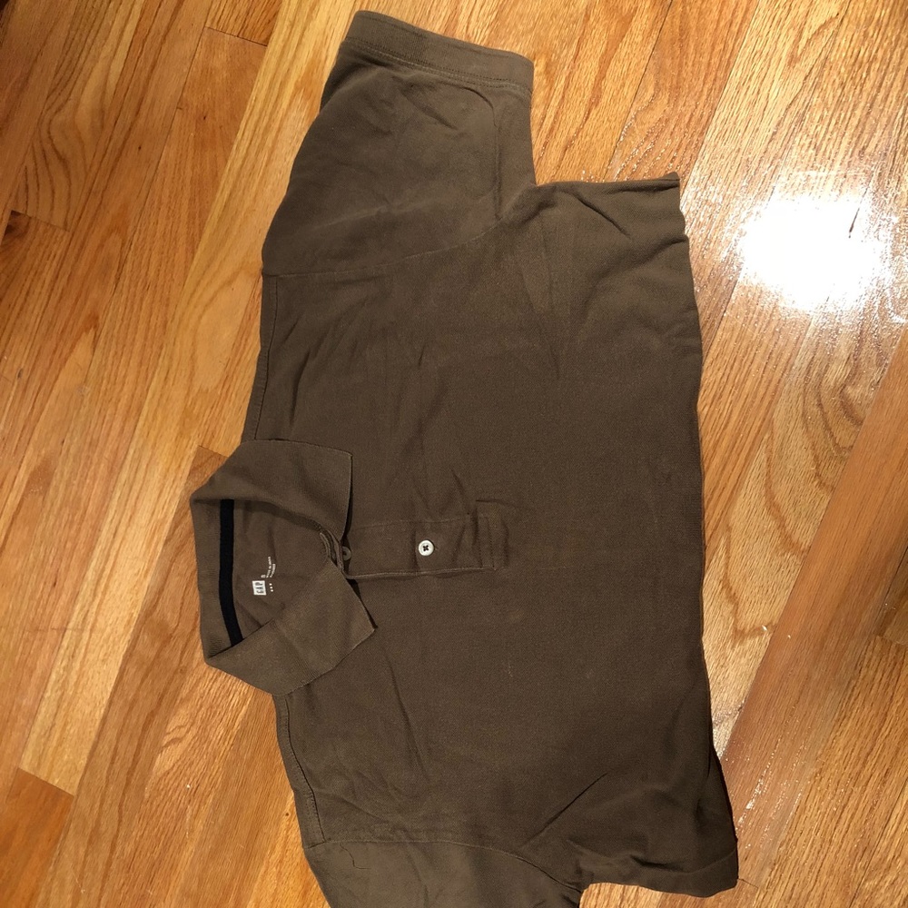 Gap polo shirt
